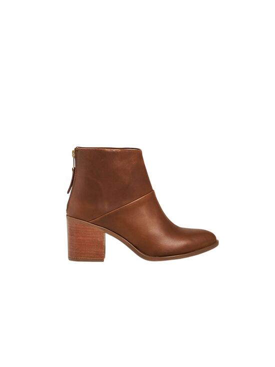 Nisolo Shoes - Nisolo Classic Brown Dari Ankle Boots Size 7.5